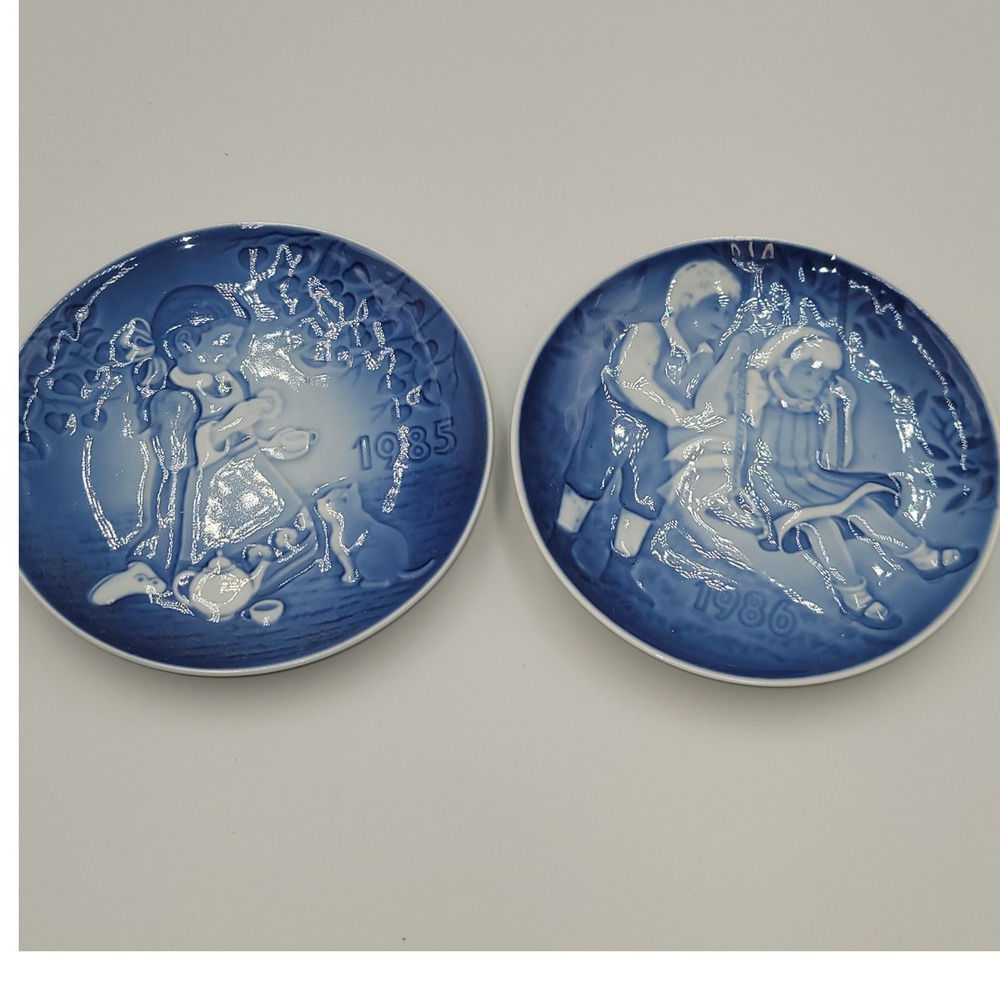 Bing & Grondahl Childrens Day Plates 1985 1986 B&G Danish Porcelain Blue White